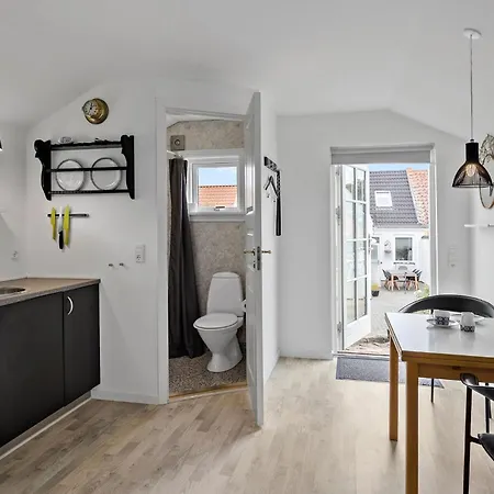 Beautiful In With Kitchen