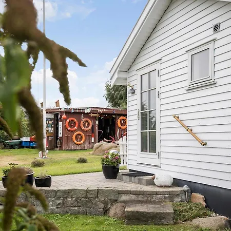 Ferienhaus Beautiful In With Kitchen