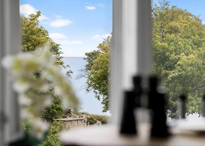 Beautiful In With Kitchen * Allinge-Sandvig