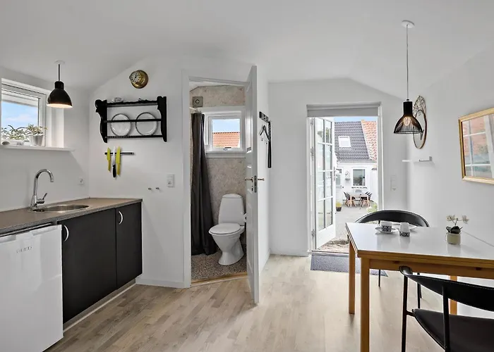 Beautiful In With Kitchen